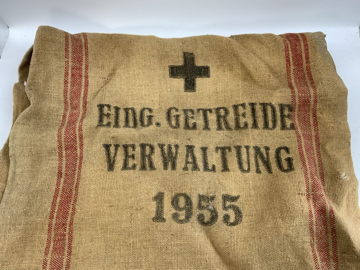 Schweizer Armee Borse: Originale Schweizer Armeetasche, Getreidesack 1955! – Usato da Erlach venduto da silvia3235 3