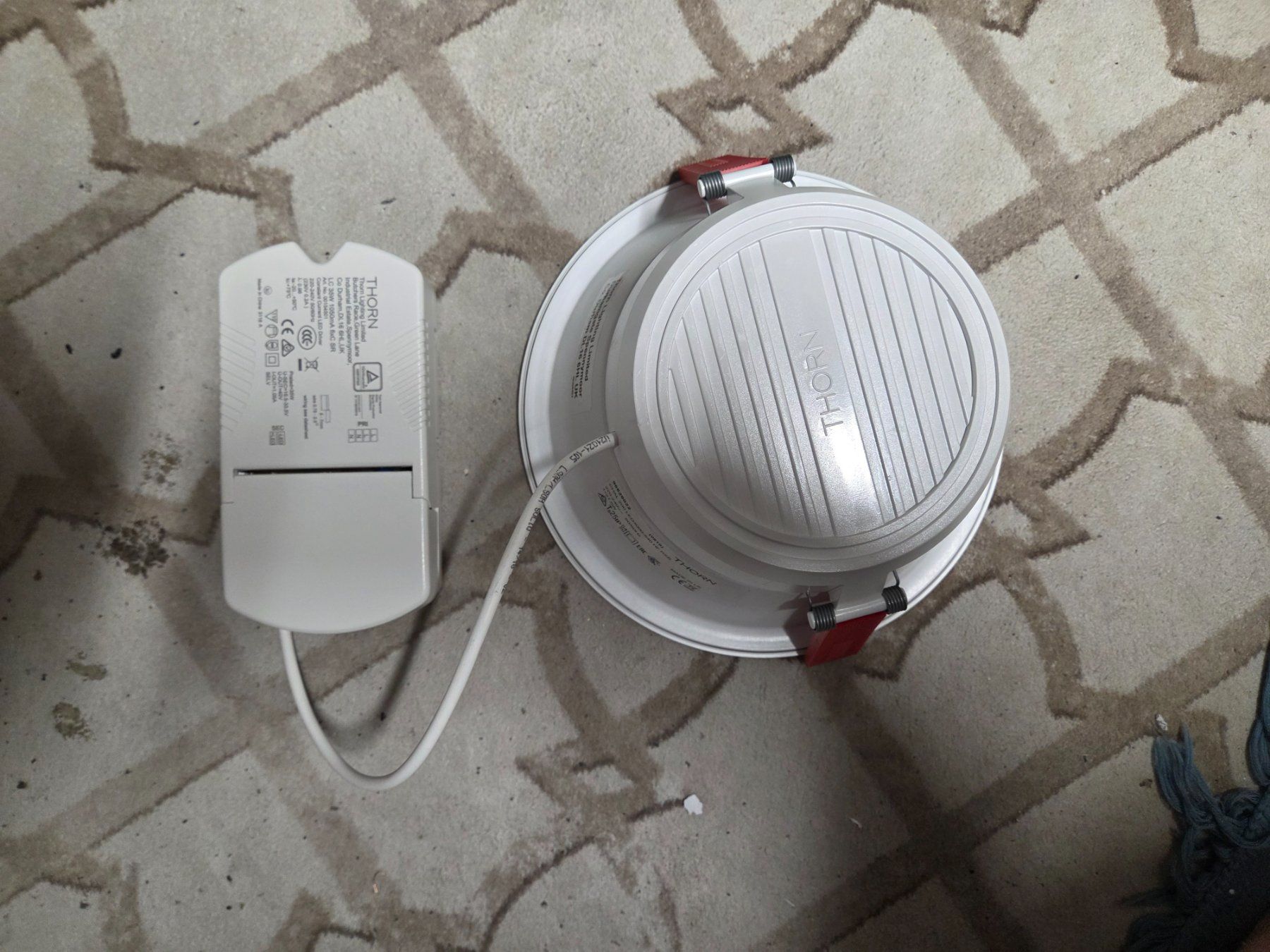 Lampadari & plafoniere: LED Einbauleuchte CHAL 200 LED3000-840 HF RSB – Usato da Zürich venduto da Alibaba1234 6