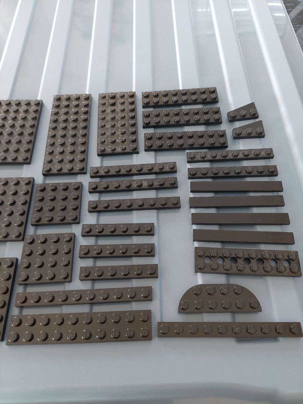 Lego Giocattoli: Div Lego Platten  schwarz  – Usato da Zetzwil venduto da sti_x9xf 3