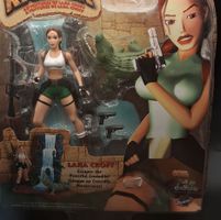 Tomb Raider: Lara Croft Escapes the Powerful Crocodile! 2000