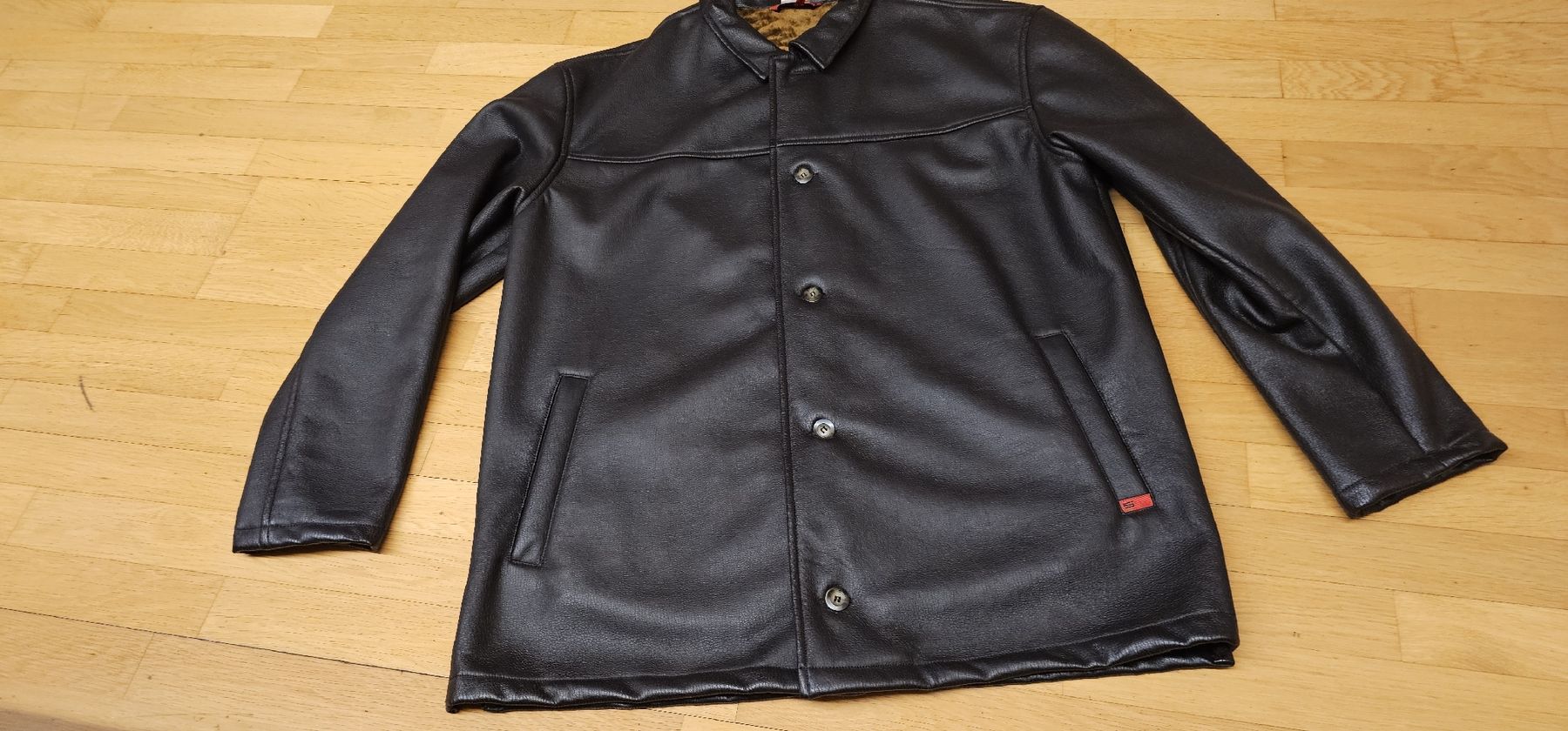 Giacche: Schwarze Jacke im Leder Look gr.XL – Usato da Ferden venduto da jemyce 2