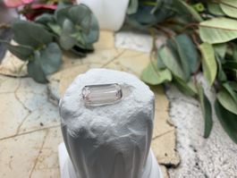 Natürlicher Kunzit pfirsichfarben, 5.74ct
