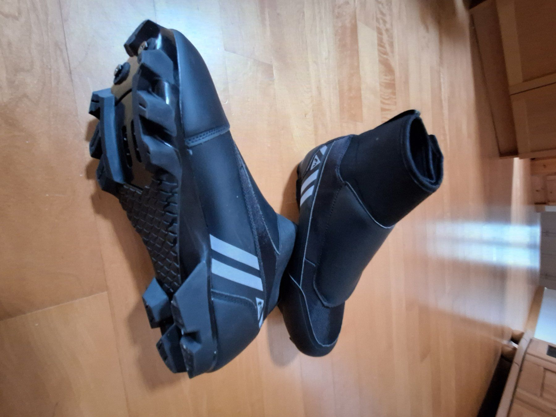 Chaussures hommes: Winterbikeschuh – Neuf avec emballage d'origine à Nänikon par Wolfi1972 1