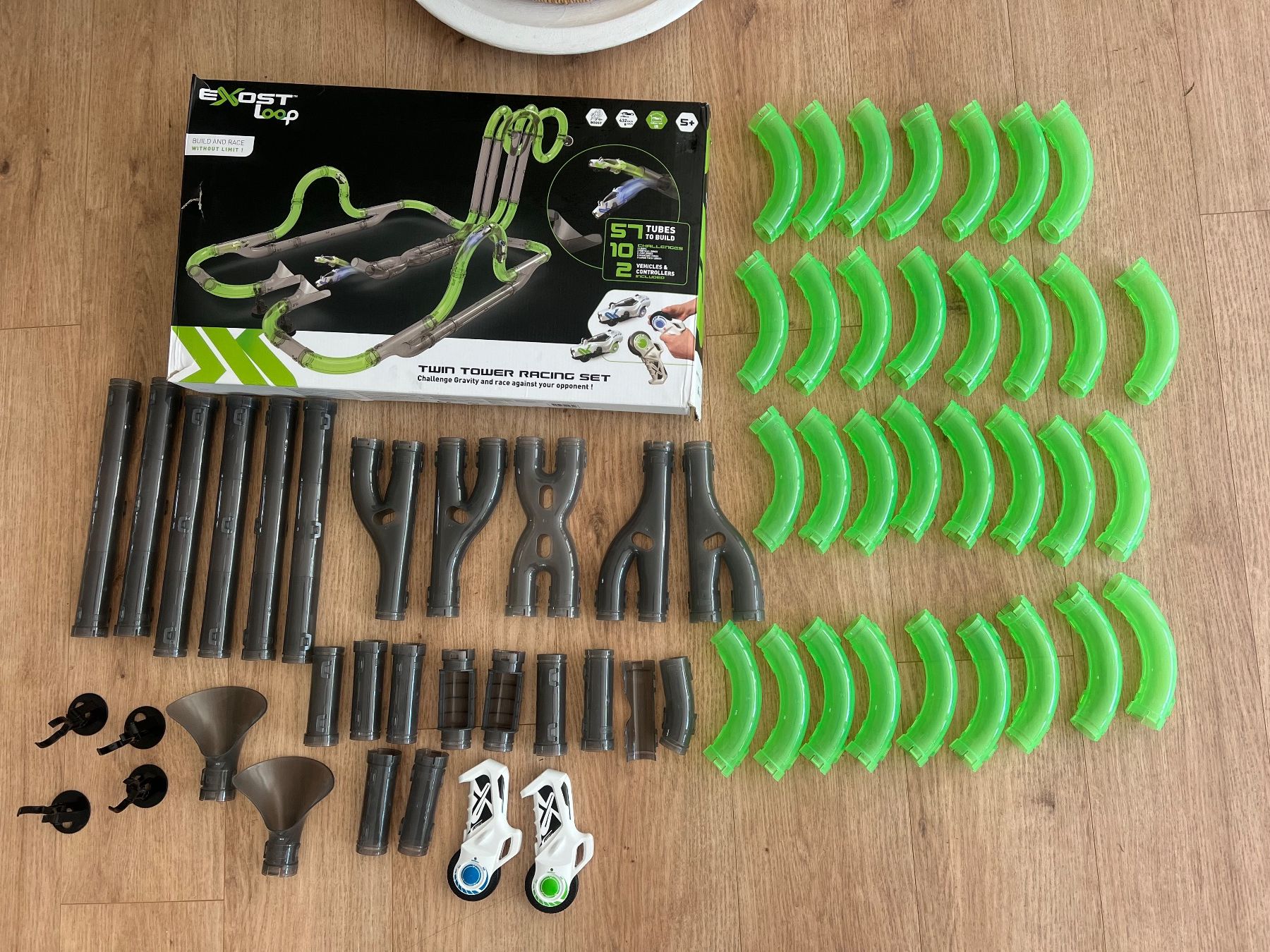 Piste: Exost Loop Twin Tower Racing Set - Viel Spass! – Usato da Lufingen venduto da bombolulu