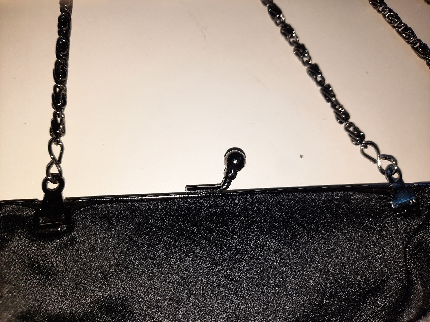 Taschen für Damen: borsetta/ pochette vintage ricamata con perline – Gebraucht aus Biasca von Old_6blh 6