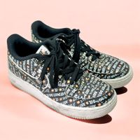 Baskets Nike Air Force 1 JUST DO IT A03977-001. Pointure 36