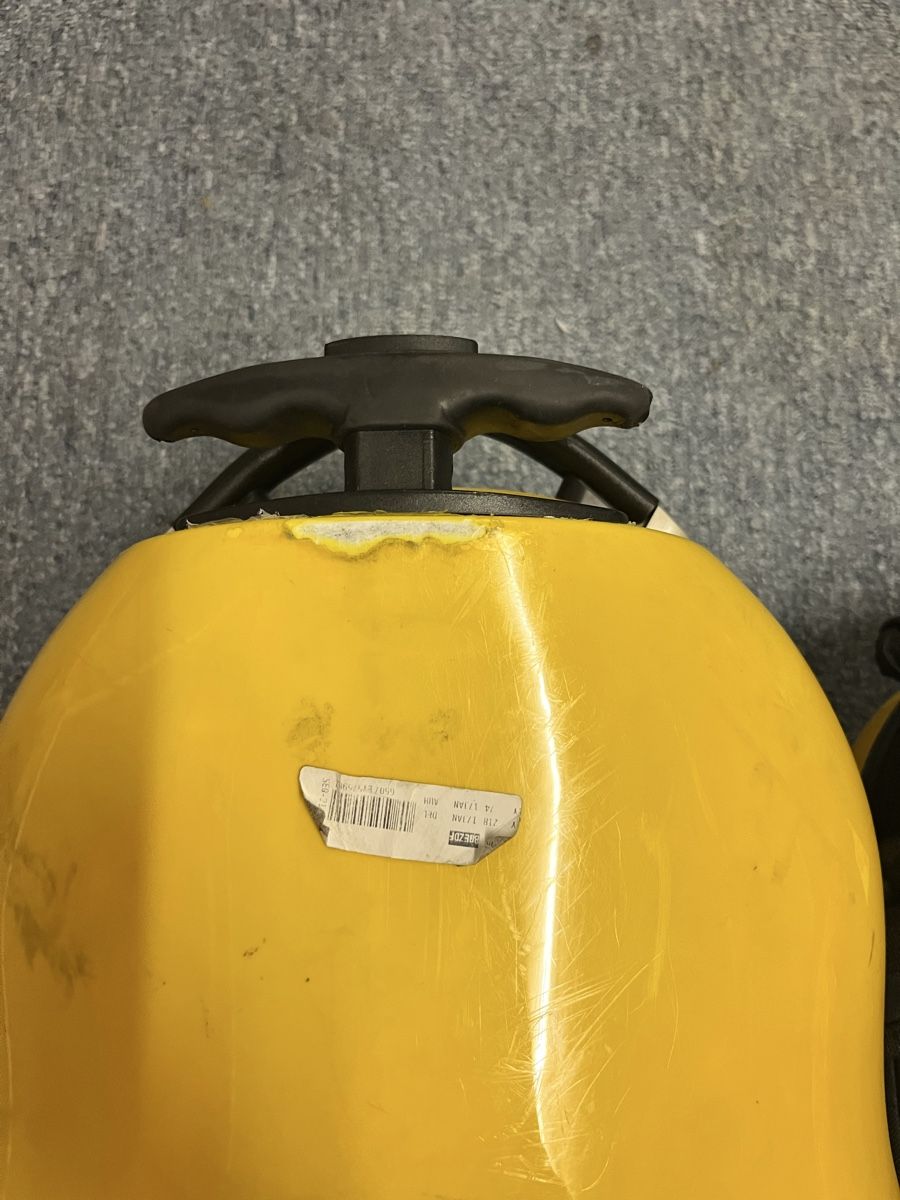 Valigie: Childrens Suitcase Set Bee Motif Acceptable Condition – Usato da Zürich venduto da Proton_Slit 3