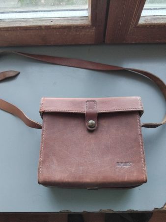 Umhängetasche Bree Leder braun ca 18x15cm gebraucht