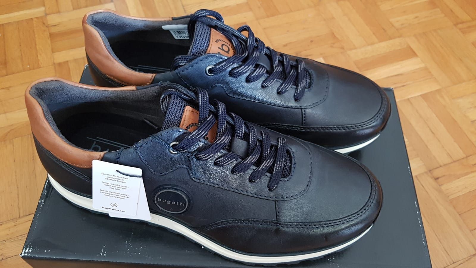 Bugatti Scarpe da uomo: Bugatti Leder Schuhe Gr.43,Einlegesohle 28cm. – Nuovo e nell'imballaggio originale da Zürich venduto da ata_c8nh 3