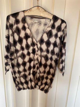 H&M Strickjacke Gr. M