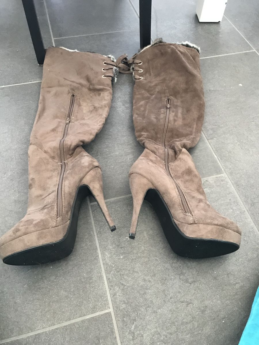 Scarpe da donna: Bottes à talon haut – Nuovo (secondo la descrizione) da Grand-Lancy venduto da Didine015 1