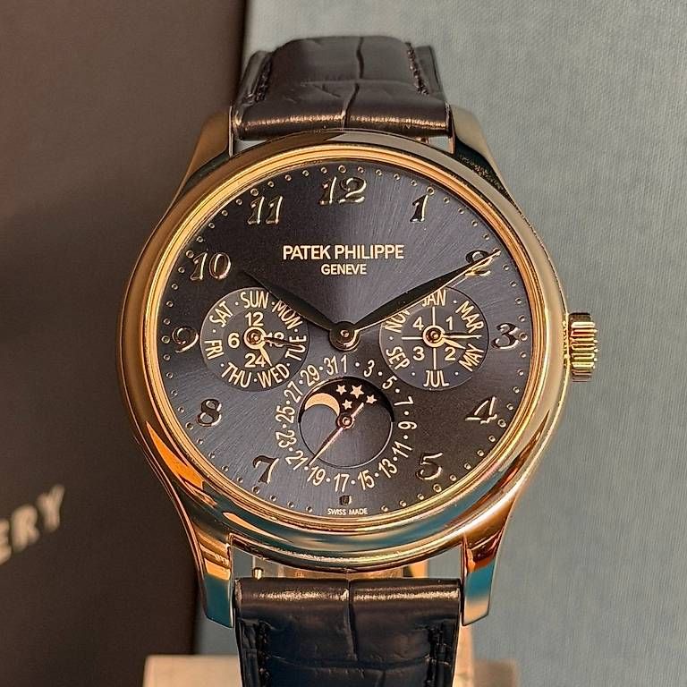 Orologi: Patek Philippe Perpetual Calendar 5327G – Usato da Genève venduto da minty.watches 3