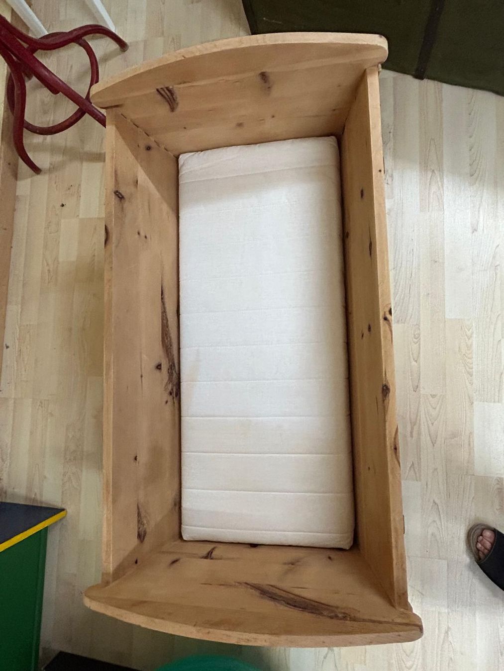 Sdraiette & Sdraiette a dondolo: Babywiege Holz – Usato da Henggart venduto da Mel_h 1