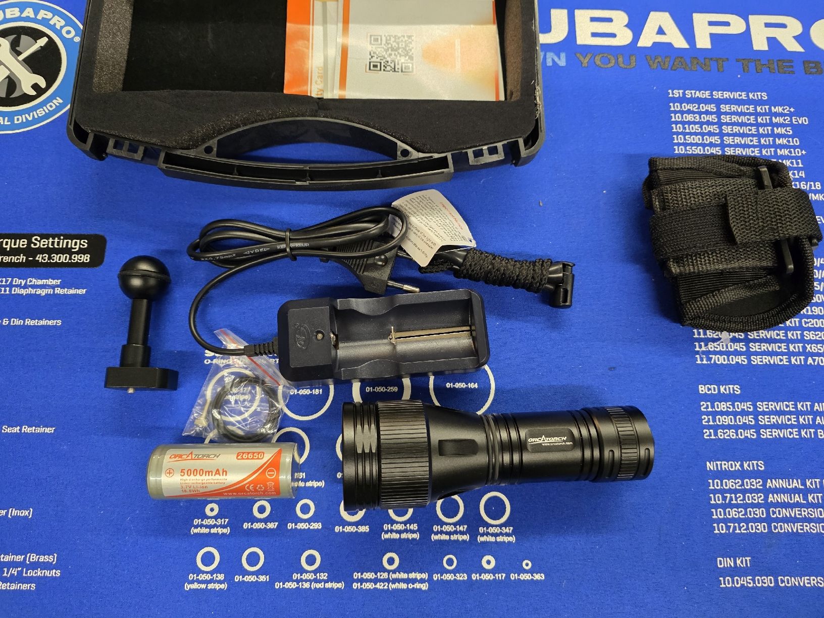 Lampade: Orcatorch D810V Unterwasser Videolicht, NEU – Nuovo e nell'imballaggio originale da Remetschwil venduto da Schnickian 2