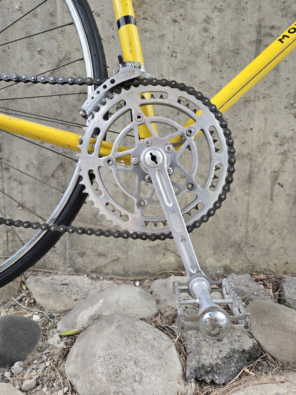 Biciclette: Vélo de route Motobecane jaune vintage – Usato da Genève venduto da xso_dm5n 1