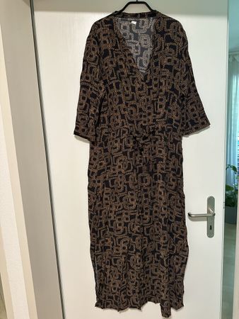Kleid NILE Viskose mit Muster Grösse L guter Zustand