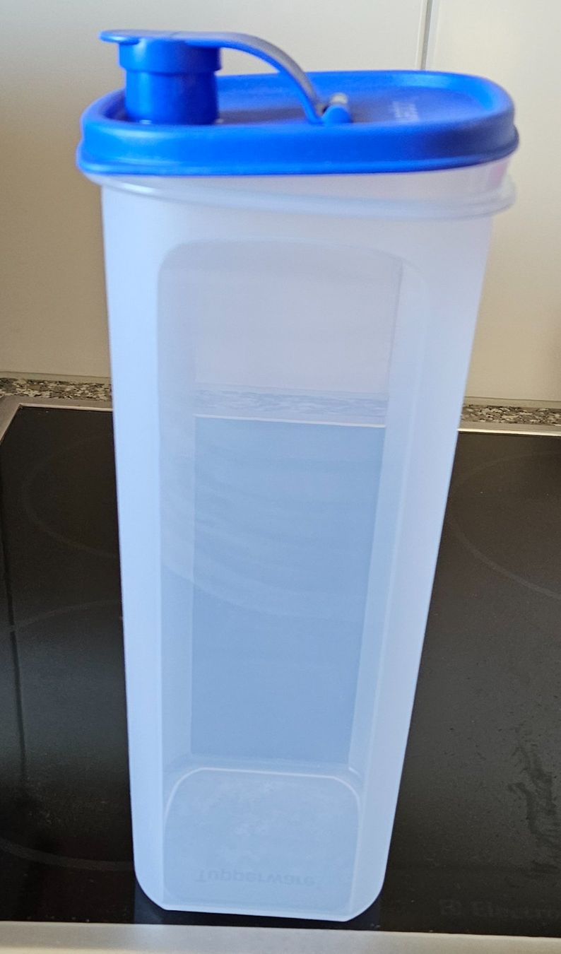 Tupperware Contenitori & Simili: Slim Krug 2l – Nuovo e nell'imballaggio originale da Hasle b. Burgdorf venduto da buddle32 2