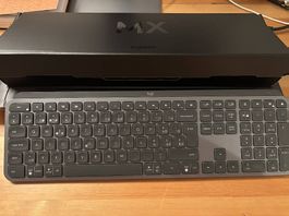 Logitech MX Keys Keyboard - Like new