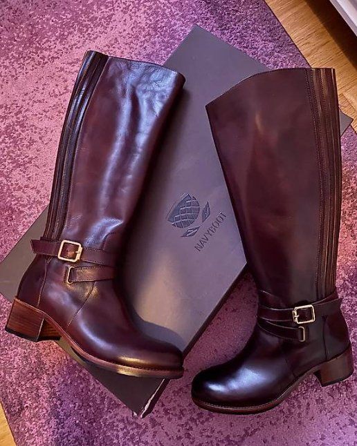 Navyboot Scarpe da donna: Navyboot Stiefel Violett Echtes Leder ungetragen! – Nuovo (secondo la descrizione) da Wohlen AG venduto da VerkaufAargau