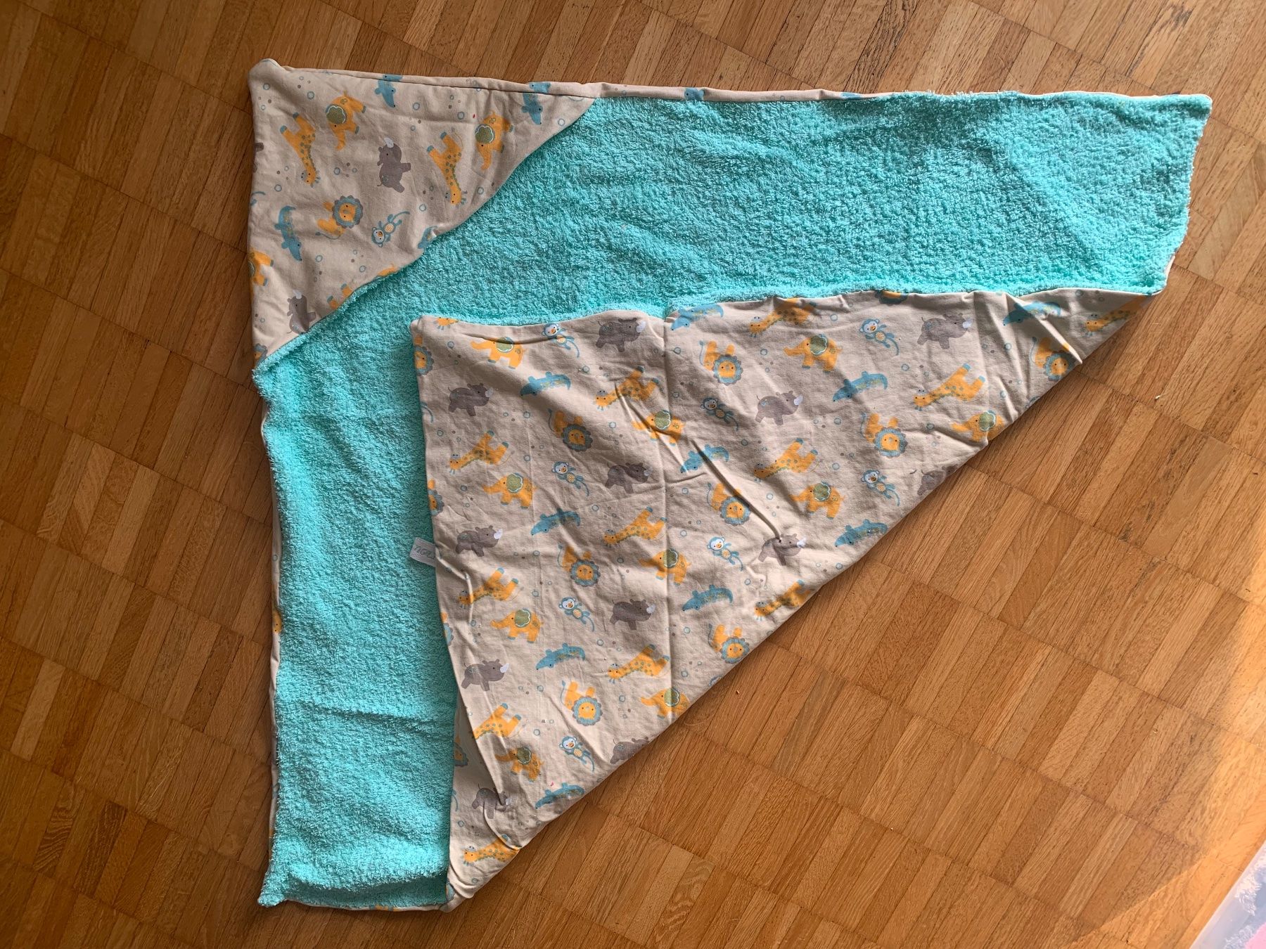 Teli da bagno: Baby Badetuch mit Kapuze Safari – Nuovo e nell'imballaggio originale da Wetzikon ZH venduto da jol_6cb8 2