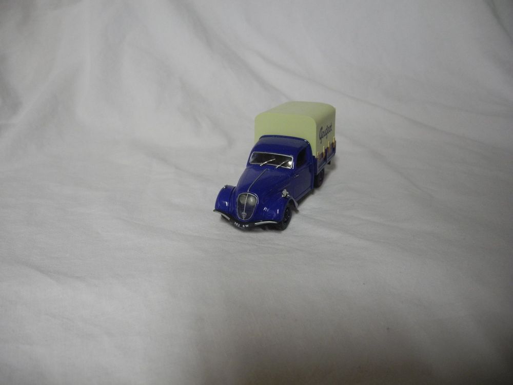 Modèle Réduit Peugeot 202 - Norev échelle 1/43 - Occasion