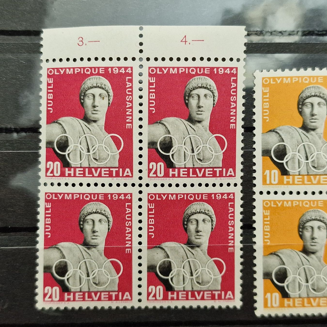 Tutti i francobolli: CH 1944 "50 J. Internat. Olymp. Komitee" 4-er Blocks + TAB – Usato da Aesch LU venduto da briefmarken.uray 1