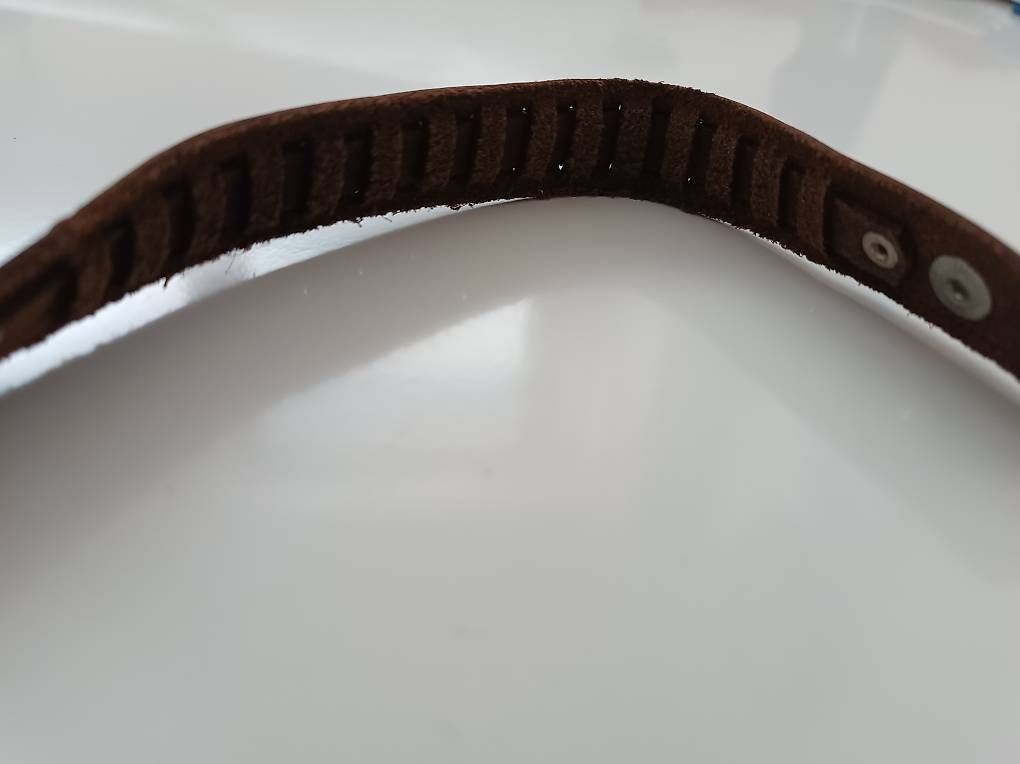 Bracciali & Braccialetti: Stylisch, modernes Leder Armband – Usato da Wohlen AG venduto da jmo_wjv2 3