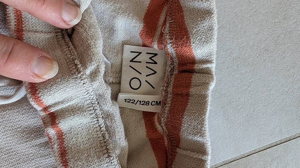 Pantaloni: Shorts Mainio 122/128 - 100%Baumwolle – Usato da Zürich venduto da man_rwk7 4