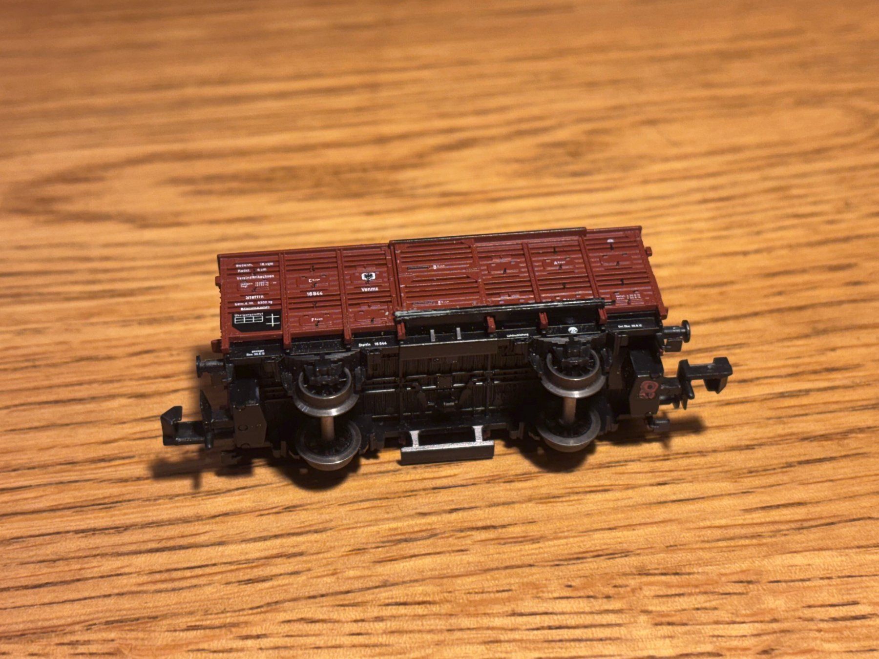 Modellini di ferrovie: e1952: Güterwagen (Spur N) – Usato da Birsfelden venduto da Birs_25 3