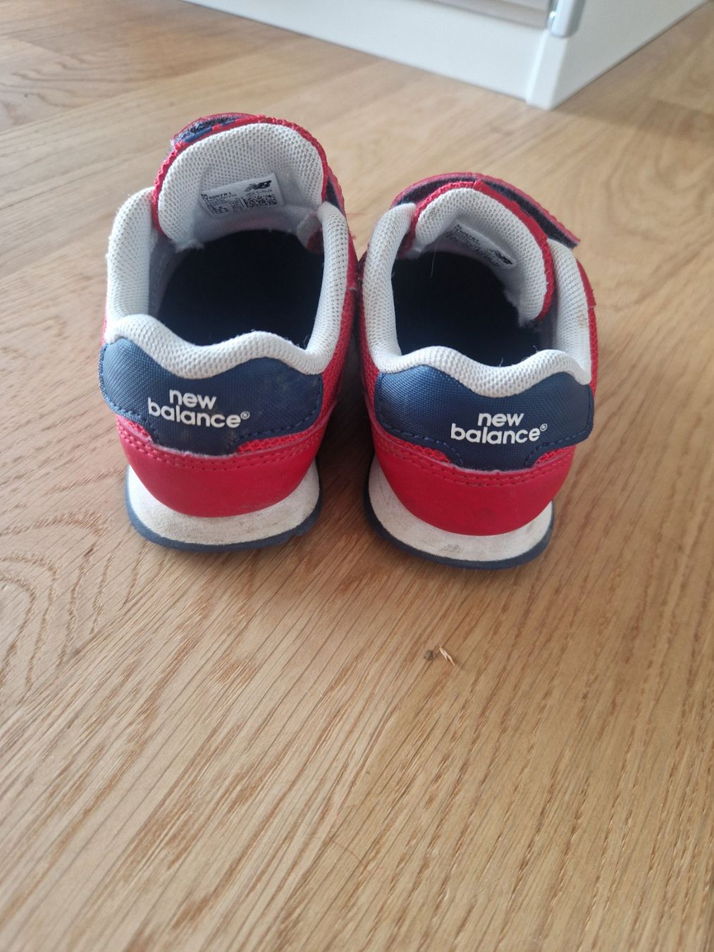 New Balance Scarpe per ragazzi: New Balance, Gr 23.5 – Usato da Stettfurt venduto da ter_5dtb 2
