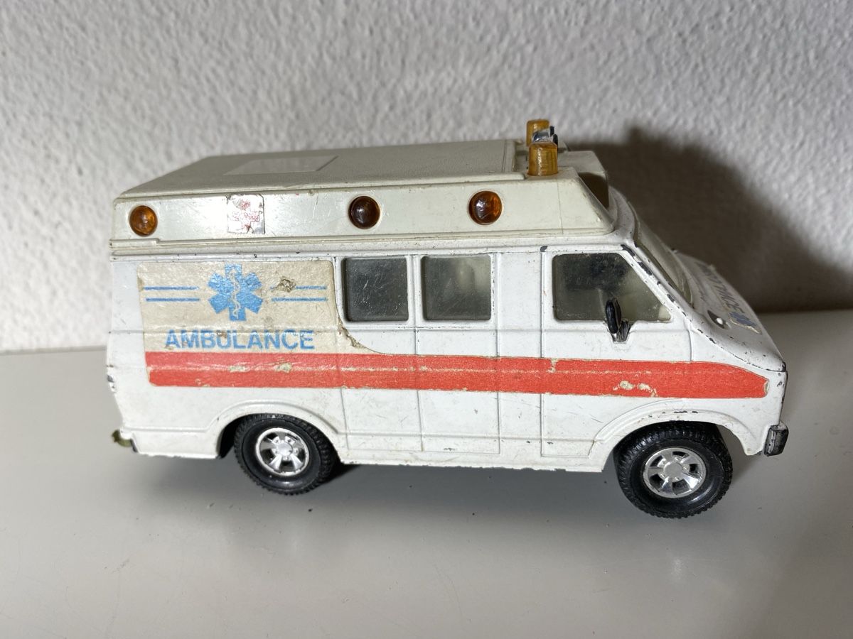 Matchbox Modellautos: Matchbox Dodge Van – Gebraucht aus Winterthur von ben_9vxx 2