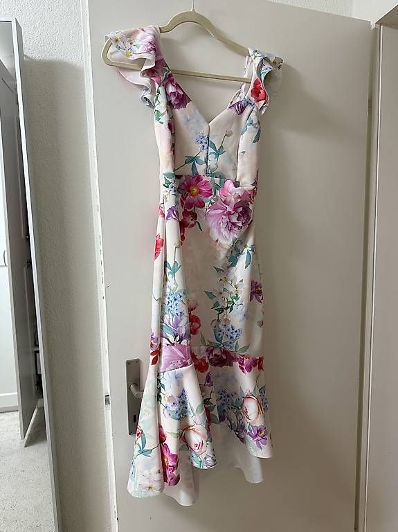 Vestiti: Kleidchen – Usato da Bolligen venduto da arg_v256 1