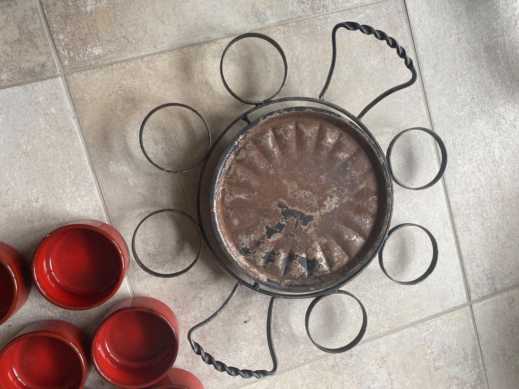 Set di piatti: Rustikales Fondue-Set mit 6 Schälchen – Usato da Bülach venduto da Jackybabue 3