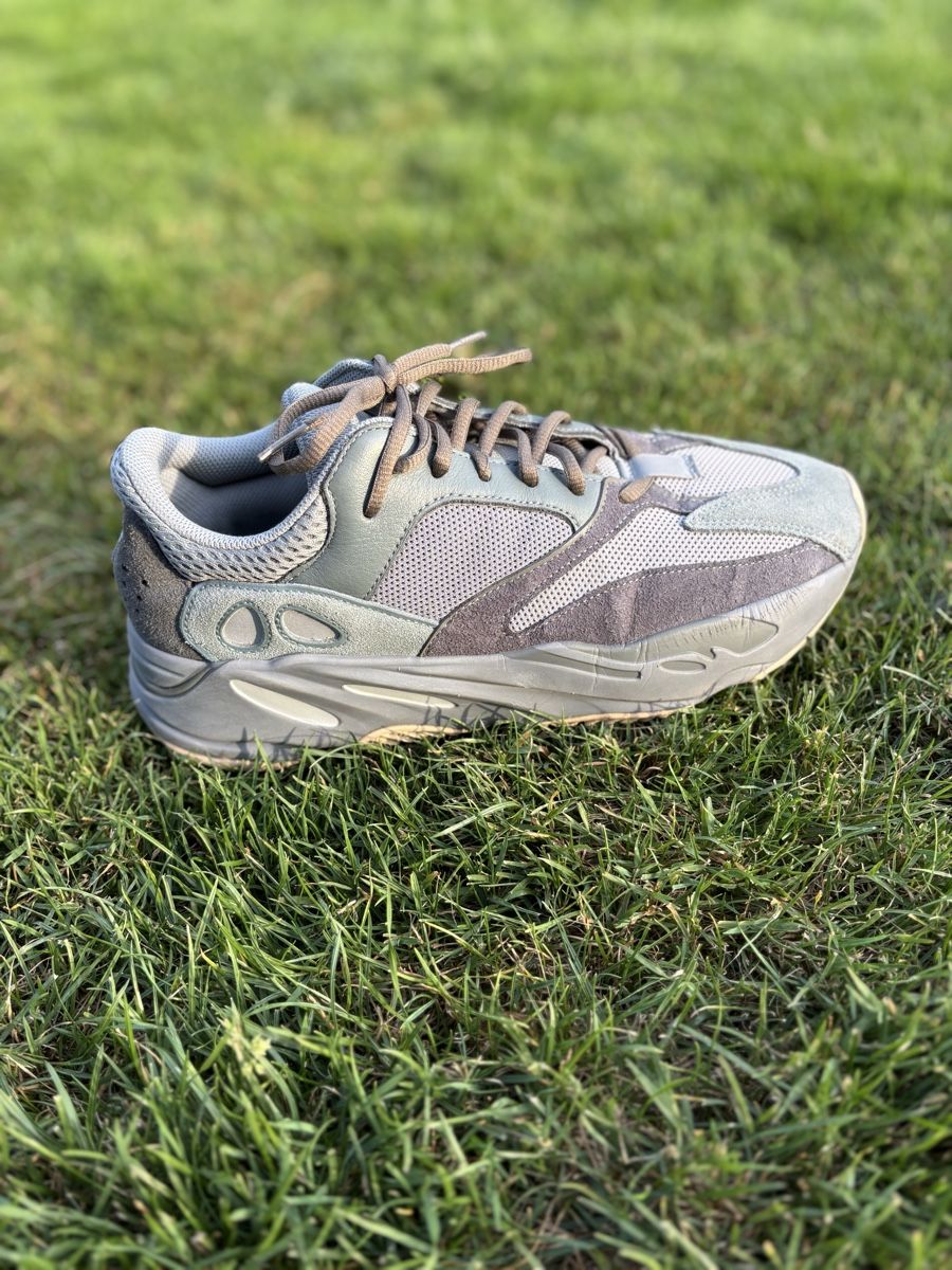 Adidas Herrenschuhe: Adidas Yeezy Boost 700 V1 – Neu (gemäss Beschreibung) aus Langendorf von Angeleyes3 2