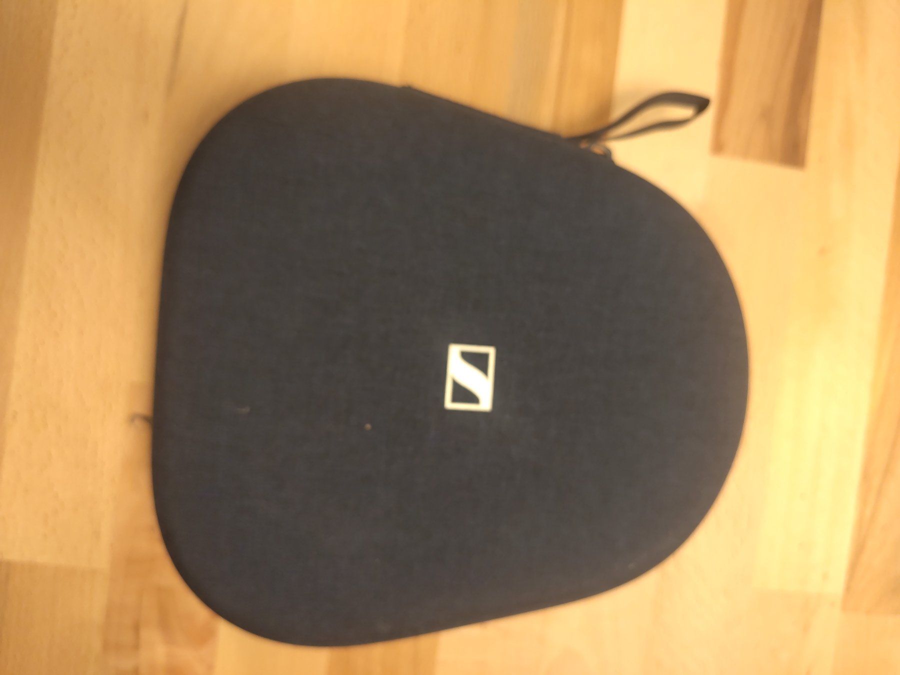 Sennheiser Cuffie: Sennheiser Momentum 4 Wireless Kopfhörer – Usato da Uster venduto da j666 4
