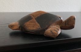 Holzschildkröte Dekofigur geschnitzt