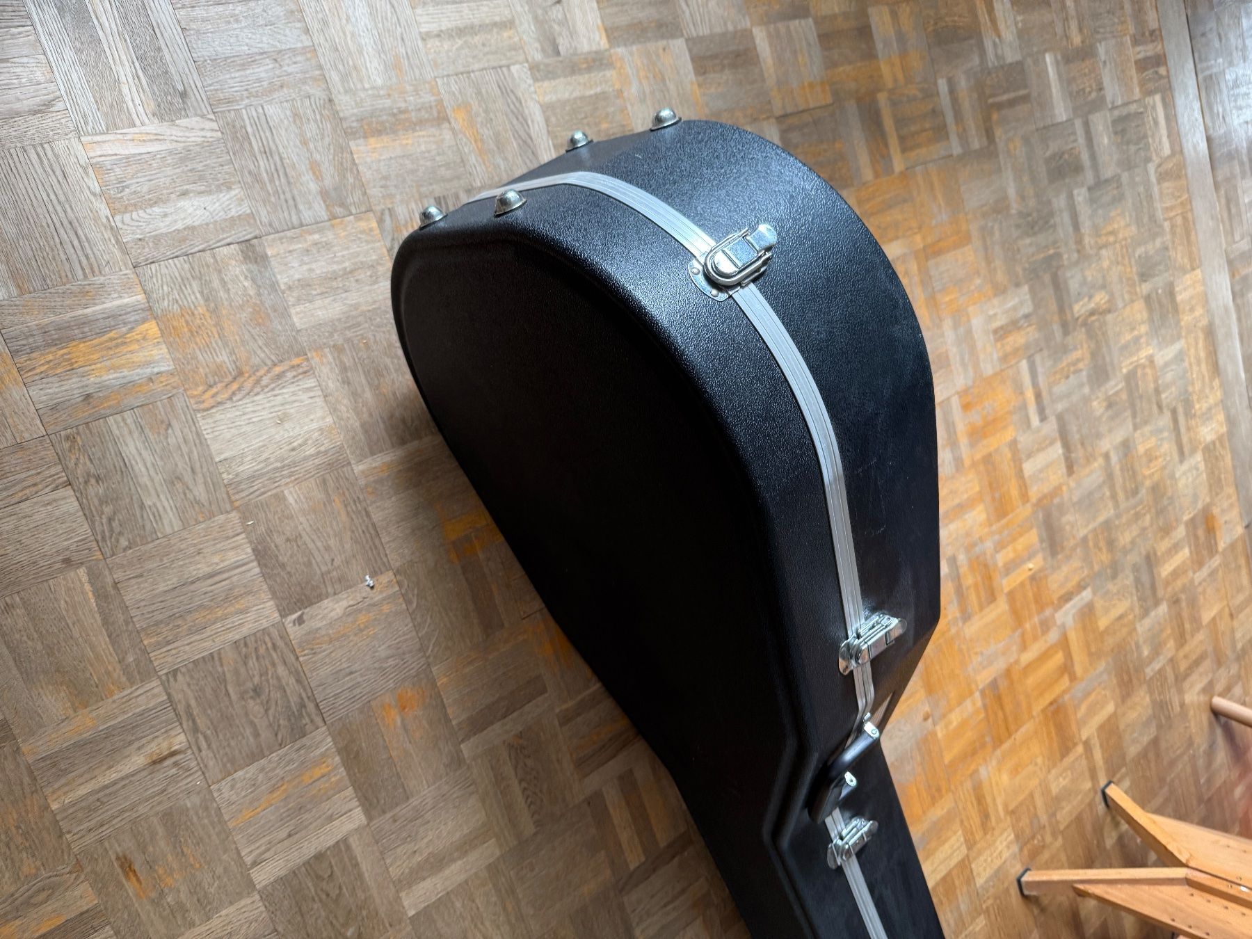 Strumenti musicali: Elektro-Akustikgitarre mit Fishman & Gator Koffer – Usato da Schaffhausen venduto da jplunkett 7