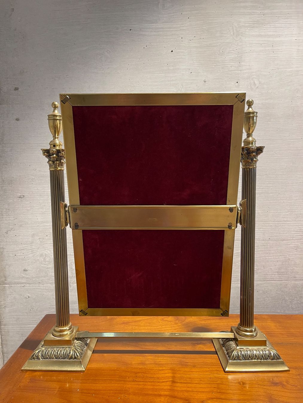 Specchi: Messing-Tischspiegel "Psyche" Säulenoptik Napoleon Stil – Usato da Meilen venduto da ret_v7q8 2