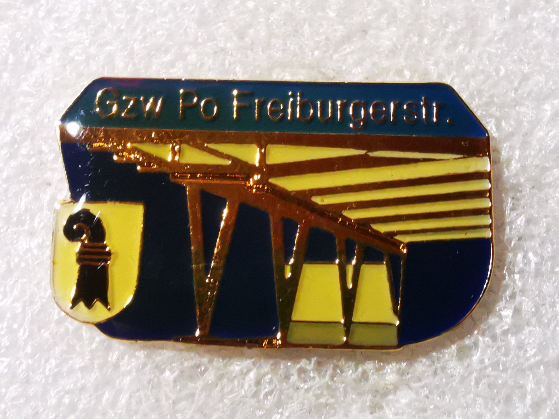 Placchette & Badge: Ansteckpin 103: – Usato da Oppligen venduto da Pin-Fall-Shop