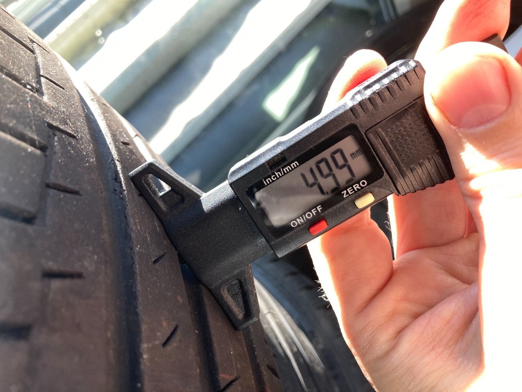 Pirelli Pneumatici & Ruote complete: 195/65R15 Sommerpneu Continental – Usato da Cham venduto da WB2223 4