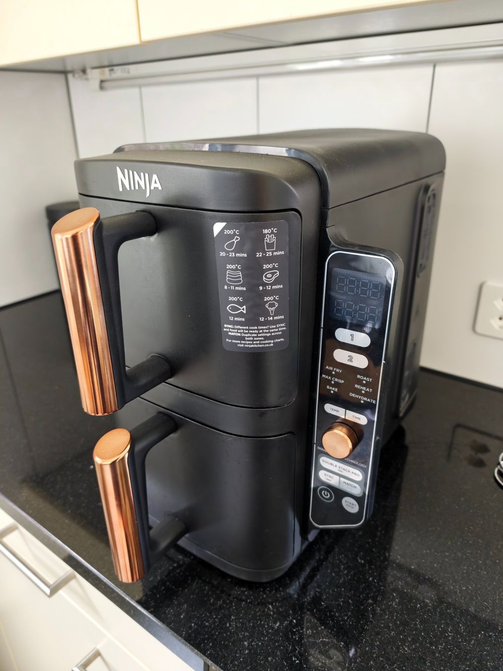 Küchengeräte: AirFryer - Ninja Double Stack SL300EU – Gebraucht aus Marthalen von man_h9vp