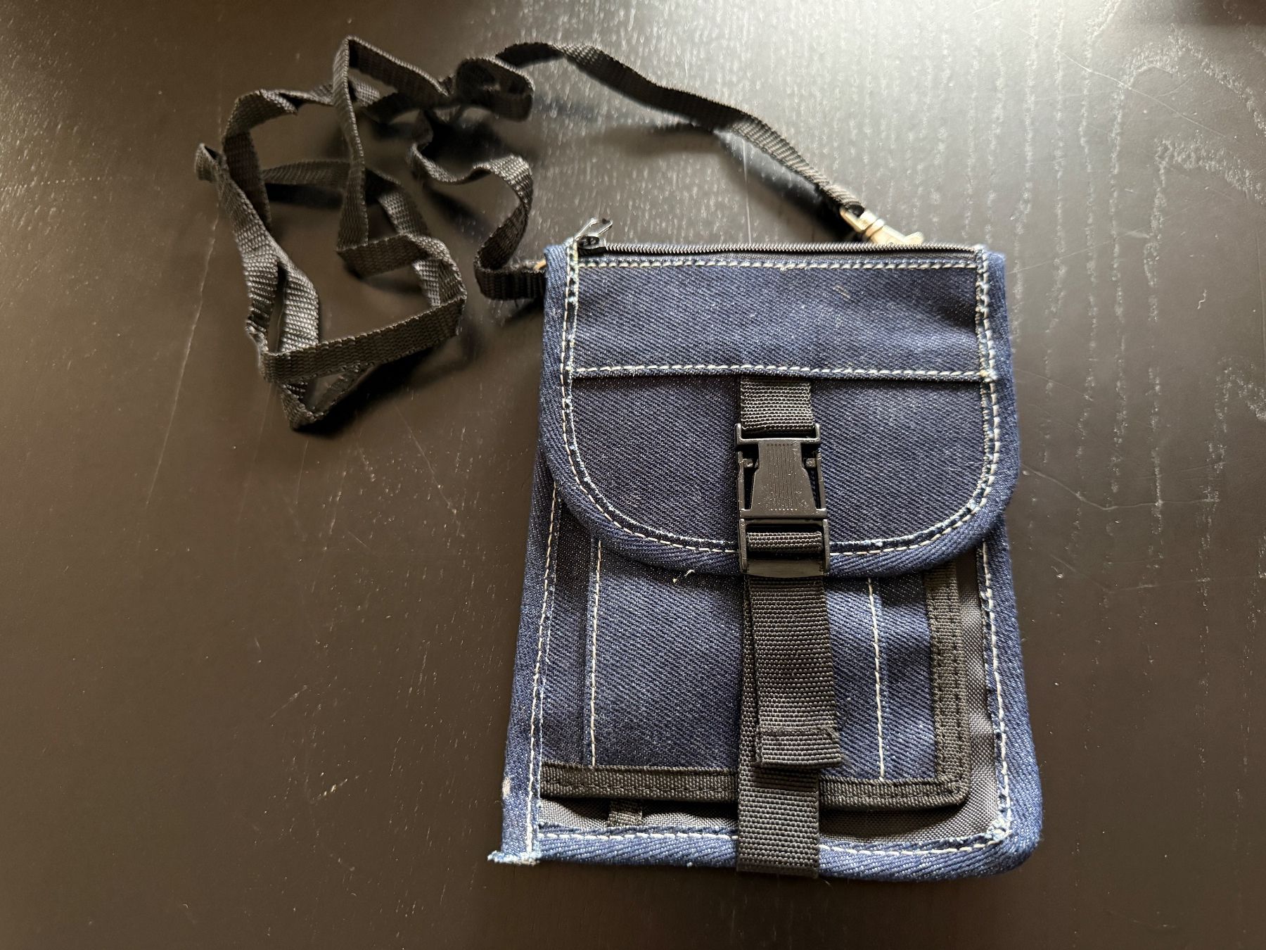 Borse: Jeans Umhängetasche / Brustbeutel mit vielen Fächern – Usato da Erstfeld venduto da Mario_boe0