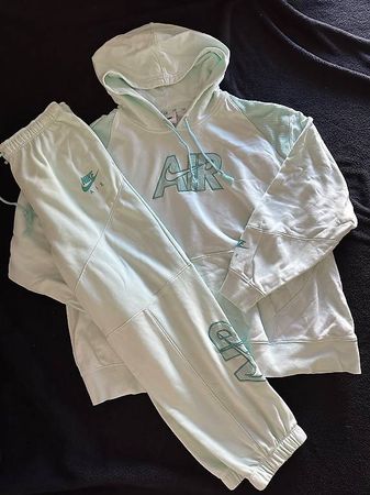 Ensemble Nike