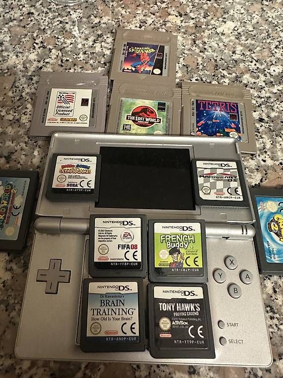 Console: Nintendo DS Light mit div. Spielen – Usato da Dübendorf venduto da ser_v5wy 1