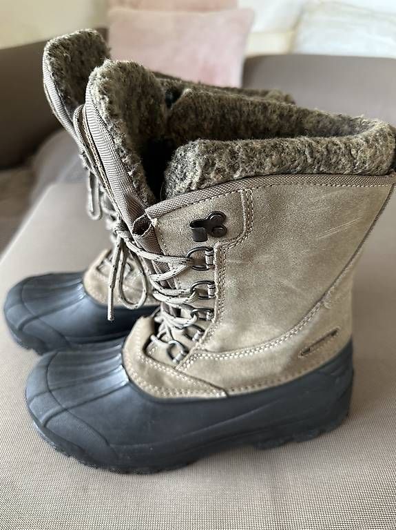 Scarpe da donna: Meindl Schneeboots / Stiefel Gr.38  – Usato da Stäfa venduto da DearDarling 1