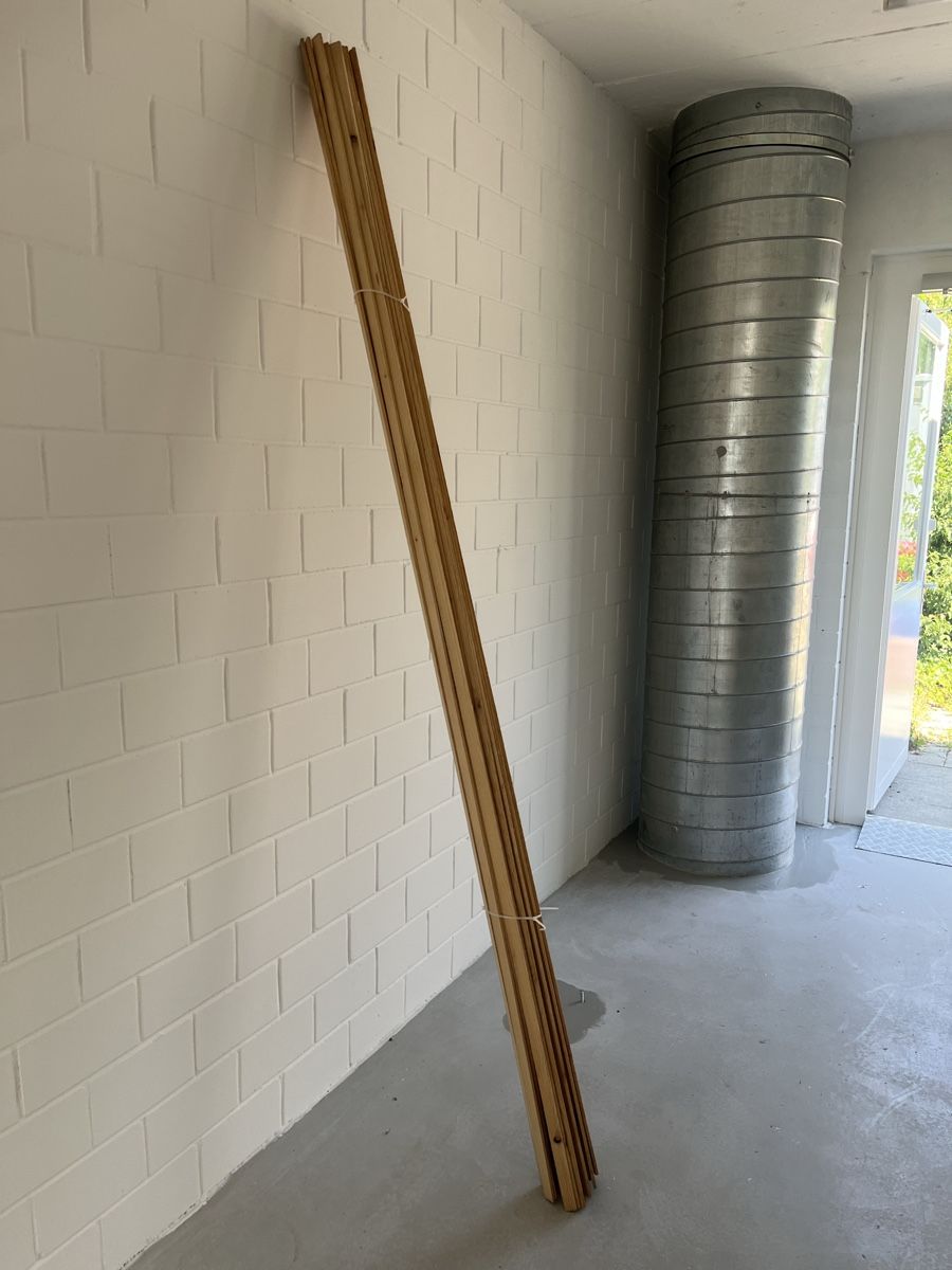 Articoli in legno: Gipserleisten, Holz – Nuovo (secondo la descrizione) da Bettlach venduto da Esbe62 2