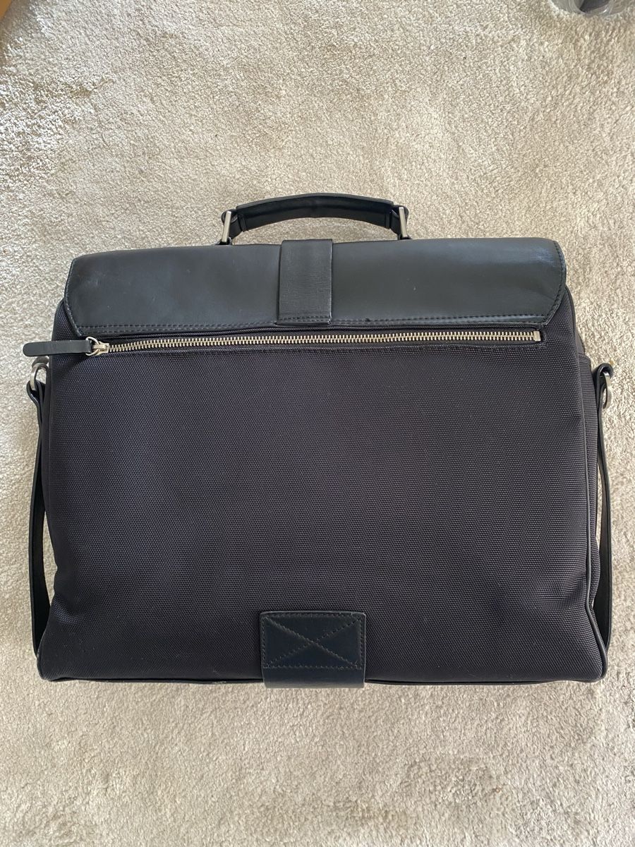 Hugo Boss Taschen: Hugo Boss borsa business – Gebraucht aus Novazzano von ige_cwq5 1