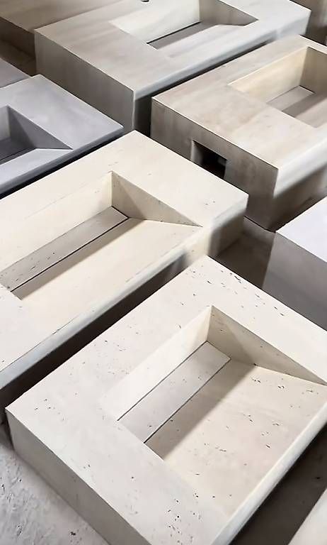 Rivestimenti per pavimenti: Vasques en carrelage sur mesure  Élégance, qualité  – Usato da Moudon venduto da con_m7sy 1