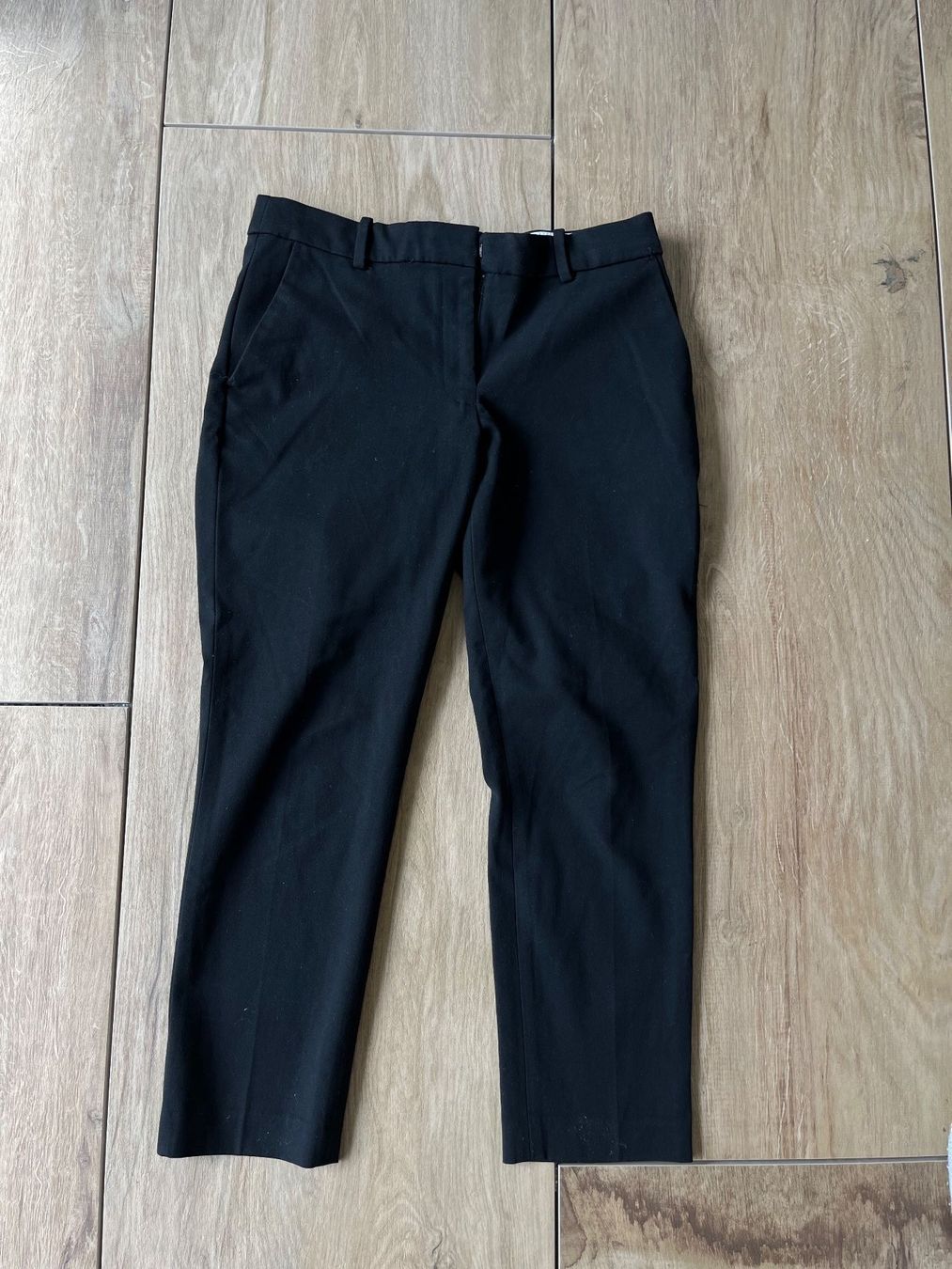 H&M Pantaloni: Anzugshose schwarz H&M – Usato da Zuzwil SG venduto da dieschnellemichelle