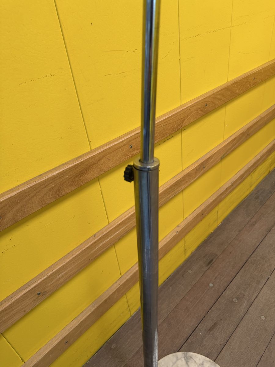 Lampen: Bogenlampe, Marmorfuss, Chromstahl – Gebraucht aus Strengelbach von RaenAntikDesign 3